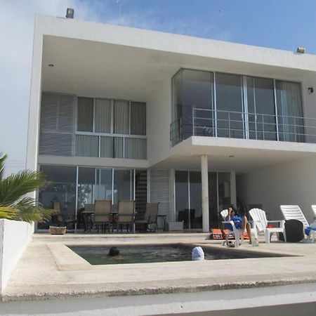 Designer'S House Beach Front Superb Ocean View Hi Speed Wifi Villa Telchac Puerto Exteriör bild